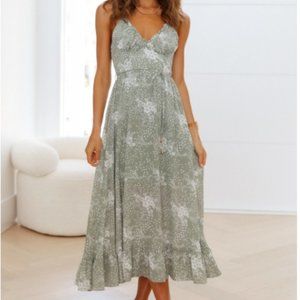 Good Friend Midi Dress Sage